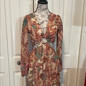 NWT Gorgeous Open Cut Paisley Long Sleeve Dress by Jessica Simpson
